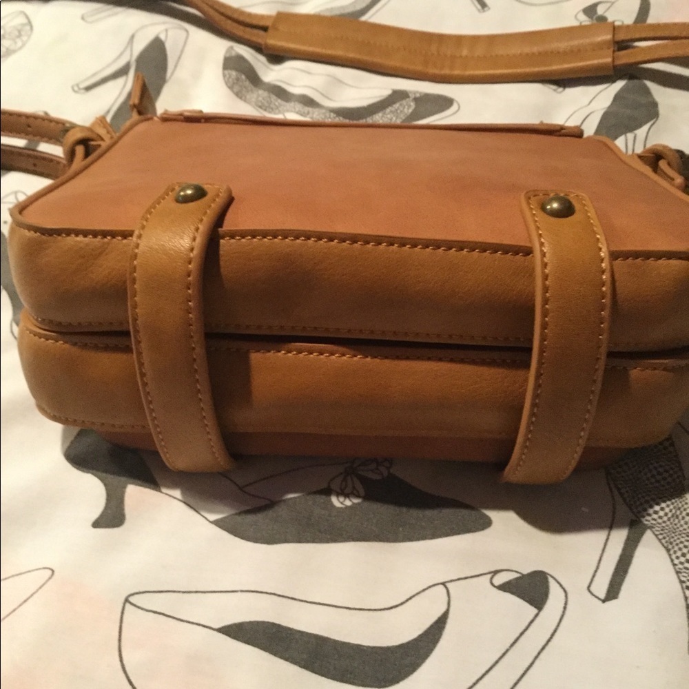 FFC New York Crossbody Bag - Picture 5 of 14